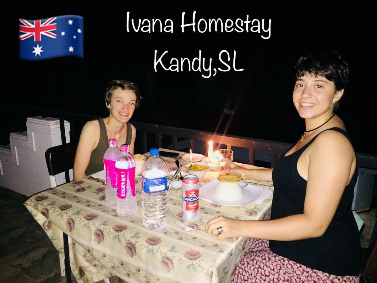 Ivana Homestay Kandy Exterior foto