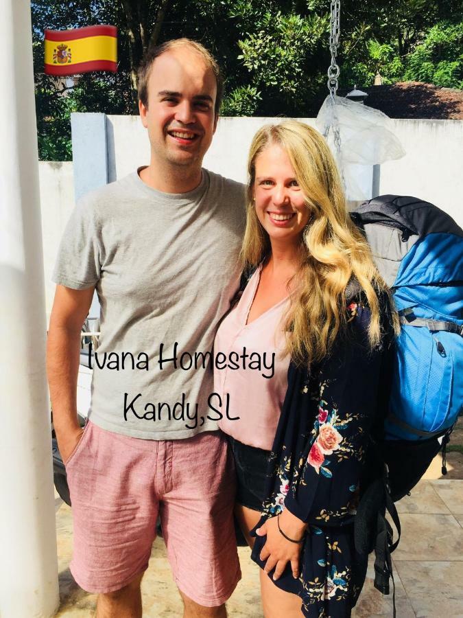 Ivana Homestay Kandy Exterior foto